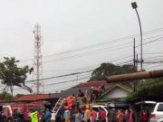Petir, Pekerja Meninggal di Atap Rumah di Kutowinangun