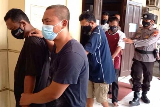 Polres Tegal Ringkus Komplotan Copet 30 Handphone