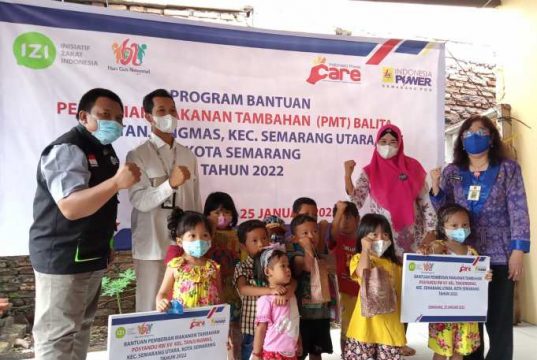 Hari Gizi Nasional, PT IP Semarang PGU dan IZI Melaksanakan Program PMT