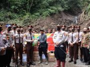 Peduli Bencana, Taruna Akpol Gelar Baksos untuk Masyarakat Lebakbarang