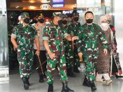Kasad Jenderal TNI Dudung Kunjung Penerbad untuk Menerima Wing Penerbang TNI AD Kehormatan