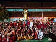 Hadiri Ulang Tahun Mahavihara Mojopahit, Ganjar: Persatuan Indonesia Dimulai di Sini