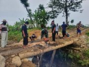 Gapoktan Margo Utomo Tulakan Bongkar Jembatan Akses Penambang Illegal
