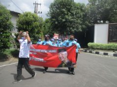 Puluhan Petugas Parkir Geruduk Kantor DPC PDIP Solo, Sampaikan Aspirasi Dukungan Capres