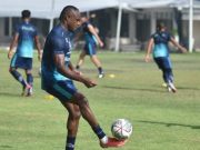 Victor Igbonefo Minta Persib Bandung Waspadai Bali United