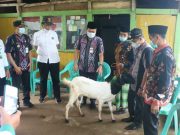 Baznas Bagikan Zakat Produktif dari Zakat Aparatur Sipil Negara