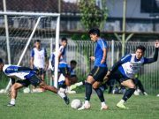 Dragan Beri Materi Latihan Menyerang dan Bertahan