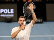 Stefanos Tsitsipas Tumbang di Tangan Petenis Nonunggulan