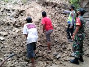 Krek-Krek Brool, Tanah Longsor Merusak Rumah Warga di Purwantoro Wonogiri