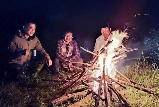 Semalam Bupati Pacitan Kemah di Bukit Sari Tapal Batas Wonogiri