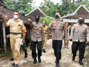 Polda Jateng Bantu Warga Wonogiri yang Menjalani Isoman