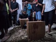 Sempat dilarang, Ganjar Minta Pemkab Bolehkan Mbah Wargono Dimakamkan di Rumah