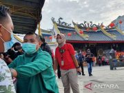 Polda Jateng Laksanakan Vaksinasi Booster di Kelenteng Saat Imlek