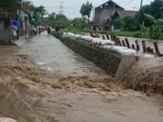 Tanggul Sungai Dukuh Jawik Pladen Kembali Jebol