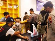 Polres Pemalang Sasar Warga di Pusat Perbelanjaan dengan Vaksinasi Mobile