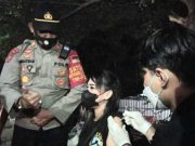 Percepat Vaksin Polsek Slawi Sasar Pengunjung Taman Rakyat Malam Hari