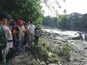 Bupati Brebes Tinjau Lokasi Banjir di Gunung Slamet