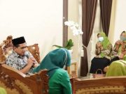Dikunjungi Muslimat NU Lasem, Taj Yasin Sebut Peran Perempuan Sangat Penting