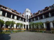 Bangunan Lawang Sewu, Ternyata Pintunya Cuma 429