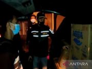 Polres Surakarta Amankan Ratusan Botol Minuman Beralkohol Dalam Sebuah Mobil