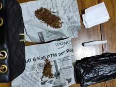 Wow, di Dalam Tas Wanita Muda Tersimpan Tembakau Sintetis