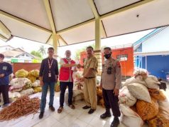 PMI Kebumen dan Banjarnegara Kirim Sayuran ke Korban Banjir di Ayah