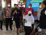 Sinergi Airnav Indonesia Berikan Bantuan 8 Kaki Palsu untuk Difabel Blora