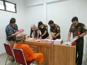 Penyidik Polres Magelang Serahkan Tersangka Kasus Korupsi Dana PNPM ke Kejaksaan