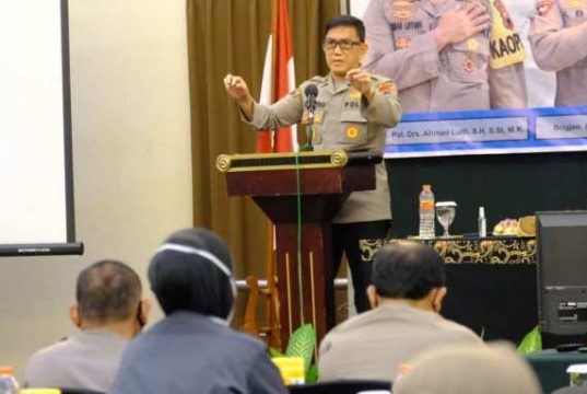 Gelar Mitigasi, Polda Jateng Harapkan Personil Polri Teladani Sosok Jenderal Hoegeng
