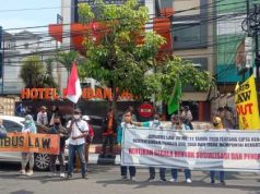 Buruh Semarang Tuntut Pemkot Patuhi Putusan MKRI Terkait Omnibus Law