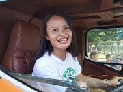 Sopir Truk Cantik asal Kudus ini Siap Ramaikan Demo ODOL Jilid II