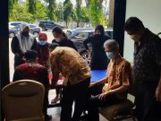 Gereja Bethel Tabernakel Puri Anjasmoro Bagi Kupon Tebus Murah Minyak Goreng Rp 10 ribu