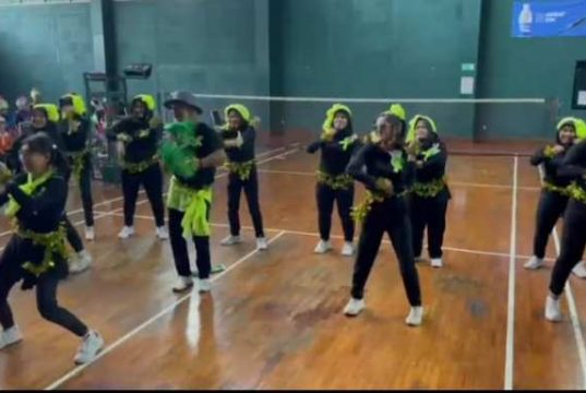 Cheerleader Freedom Juara BioAlpha Cup