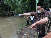Ada Warga Laporkan Abrasi Sungai, Taj Yasin Respon Cepat Koordinasikan Penanganan