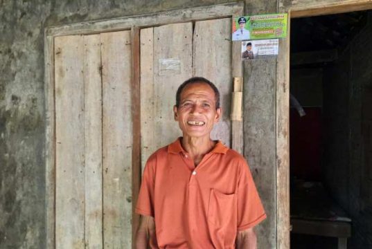 Digagas, Pelestarian Adat Kelan Krikil di Kali Bening