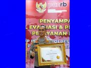 Kapolrestabes Semarang Terima Penghargaan Pelayanan Prima dari Kementerian PANRB