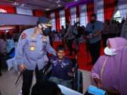 Polri Kembali Gencarkan Vaksinasi dengan Target 15.000 Dosis Sehari