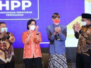 ‘Ojo Wedi Bayar Pajak …’