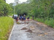 Jalan Karimunjawa Rusak, Dikeluhkan Warga dan Wisatawan