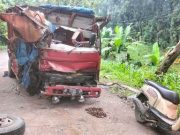 Truk Pasir Tabrakan dengan Bus di Grobogan, Pengemudi Dilarikan ke Rumah Sakit