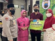 Anak Yatim Polres Wonogiri Menerima Santunan dari Kapolres