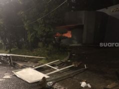 Pos Polisi di Pejompongan Hangus Dibakar Demonstran