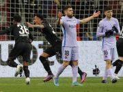 Barcelona Ditahan Imbang 10 Pemain Eintracht Frankfurt