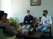 Unissula Sambut Dua Mahasiswa Belanda