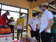 Bupati Kudus Serahkan Bantuan Untuk Korban Kebakaran Desa Kutuk