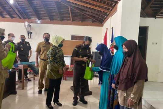 Kejati bersama IAD Wilayah Jateng Gelar Baksos