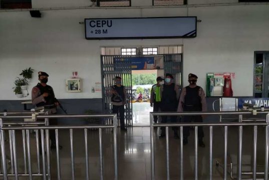 Antisipasi Kejahatan pada Arus Mudik, Polisi di Blora Perketat Penjagaan di Stasiun dan Terminal