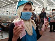 PT Djarum Kudus Kucurkan Rp 116 Miliar untuk THR Buruhnya