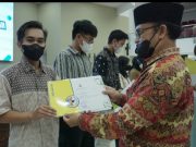 Universitas Tidar Beri Penghargaan Mahasiswa Berprestasi