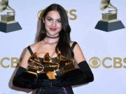 Daftar Lengkap Pemenang Grammy Awards 2022, Olivia Rodrigo Borong 3 Piala Penyanyi Olivia Rodrigo Borong Tiga Piala Grammy Awards 2022. Foto: The Guardian.